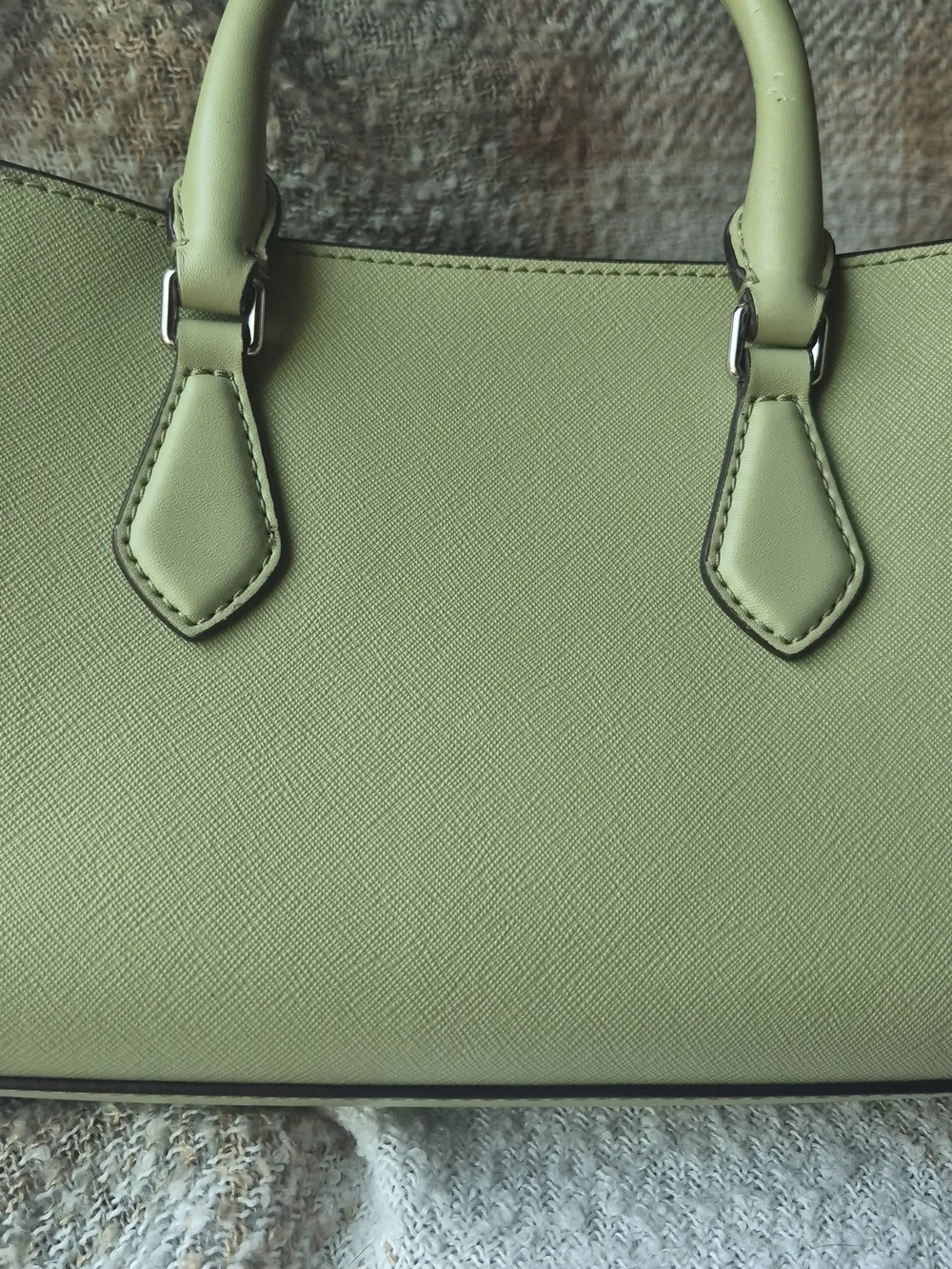 Michael Kors Sheila Small Satchel In Light Sage